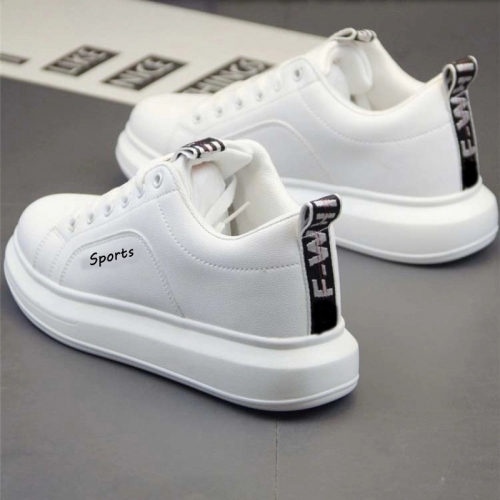 White Sneaker Sports for Men